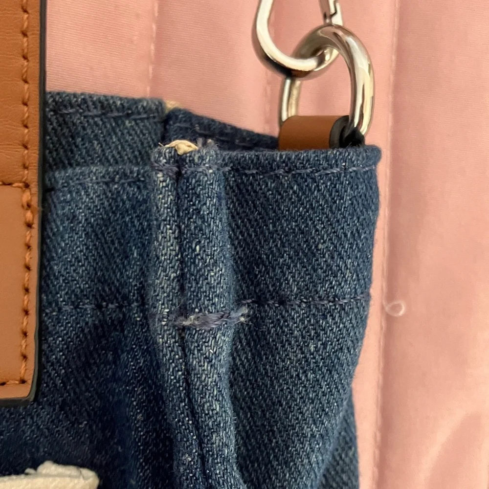 True Religion Logo Patch Denim Crossbody Bag Tote w pocket VGUC fall bag